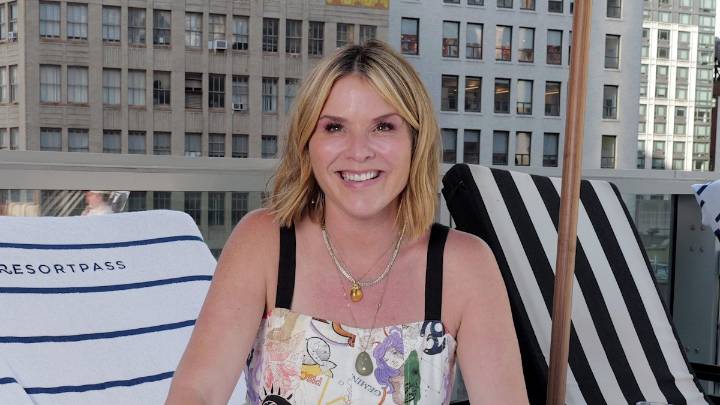 Jenna Bush Hager's appearance in flirty lace mini