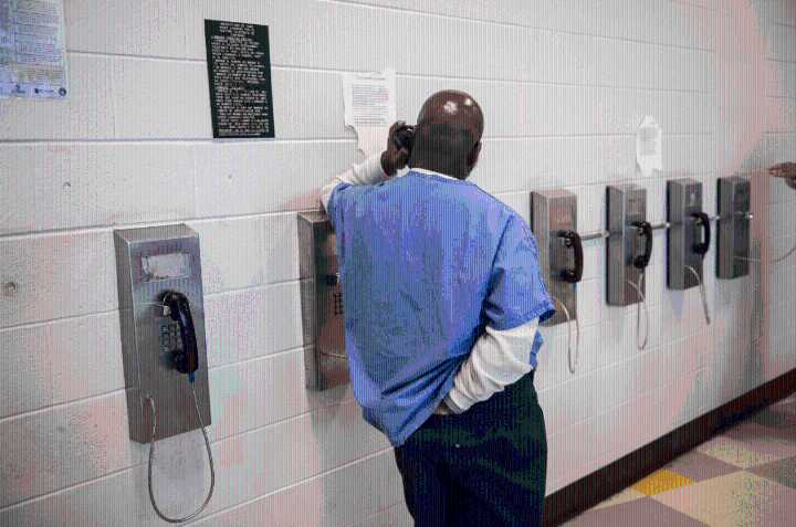 Pa. lawmaker pushes free prison calls, in-person visits to help families stay connected