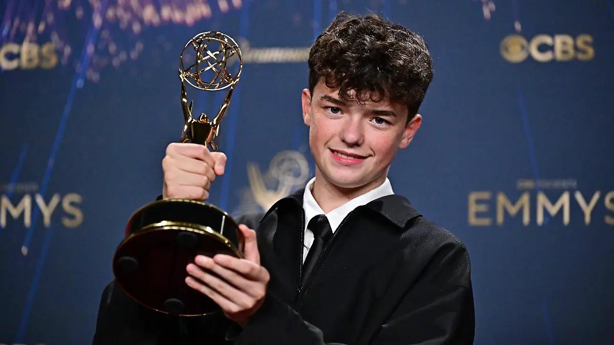 ¿Quién es Owen Cooper, el actor más joven en ganar un Emmy por la serie “Adolescencia”?
