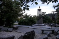 A living monument: Sheepshead Bay’s Holocaust Memorial Park honors memory and warns against hate • Brooklyn Paper