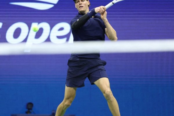 Jannik Sinner venció a Félix Auger Aliassime y es finalista del US Open