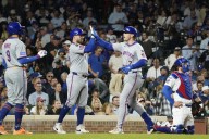 Deadspin | Mets ride 2 homers to win over Cubs, retain wild-card edge