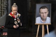 Opositor ruso Navalny murió envenenado, dice su esposa