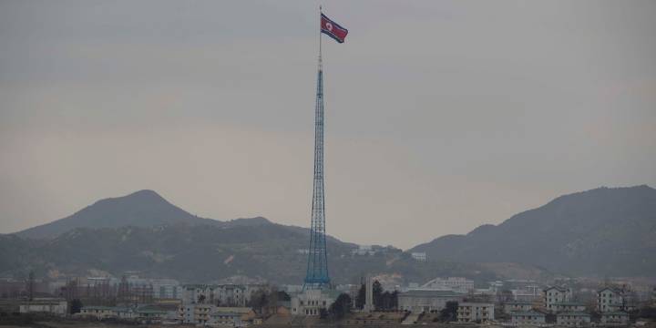 Corea del Sur suspendió por primera vez en 15 años su transmisión radial militar hacia Pyongyang para reducir las tensiones