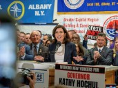Buenas noticias para Nueva York: Kathy Hochul anunció 23 millones de dólares para crear nuevas viviendas