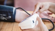 Chequeos médicos a partir de los 50 años: qué pruebas son clave para prevenir enfermedades