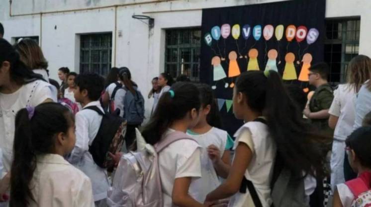 Qués escuelas tendrán clases pese al corte de agua de mañana