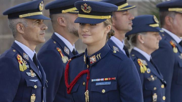 La princesa Leonor ingresa en la Academia General del Aire "con ganas de aprender" a volar