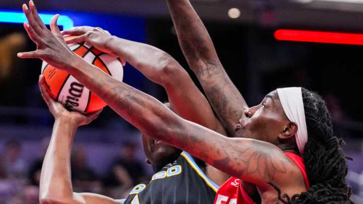 Indiana Fever’s Kelsey Mitchell, Natasha Howard talk win over Chicago Sky