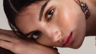 Delineado perfecto: este es el color que resalta tus ojos marrones y que le aporta un toque fresco a tu maquillaje