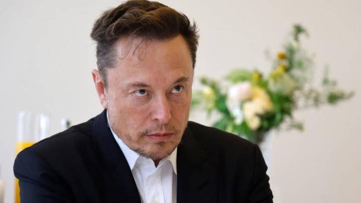 Acusen el pare d'Elon Musk d'abús sexual infantil