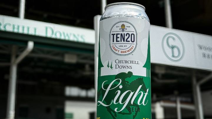 A new craft beer honors the legacy of Churchill Downs