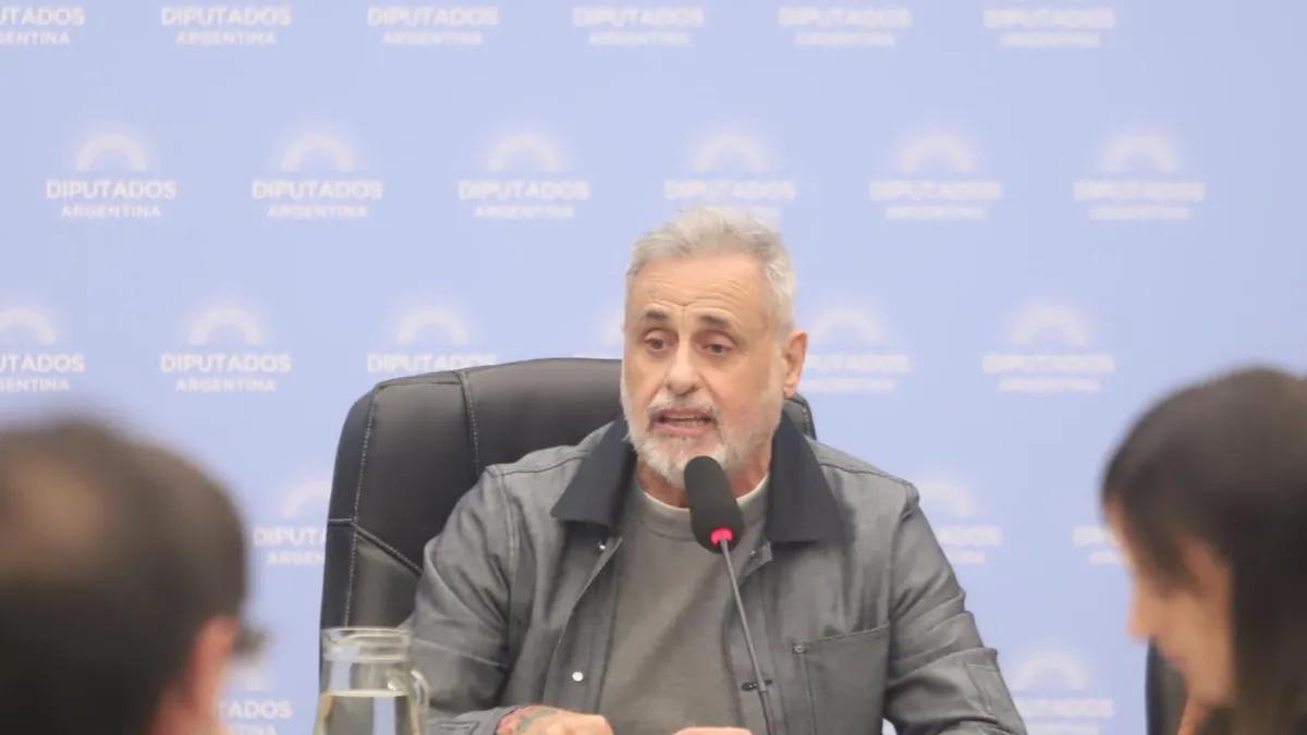Diputados rechazaron la censura y reactivaron la Comisión de Libertad de Expresión