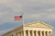 US Supreme Court backs Trump on aggressive immigration raids