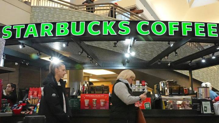 Starbucks to close stores, lay off 900 workers as part of turnaround plan
