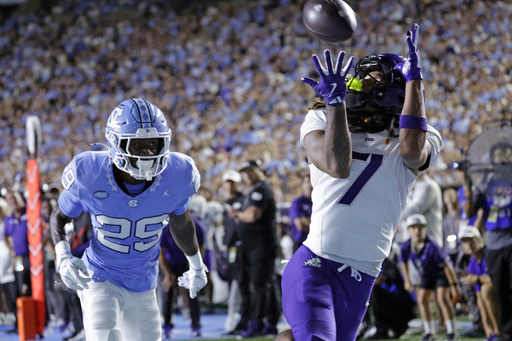 Belichick loses college coaching debut as TCU uses 2 defensive TDs to beat UNC 48