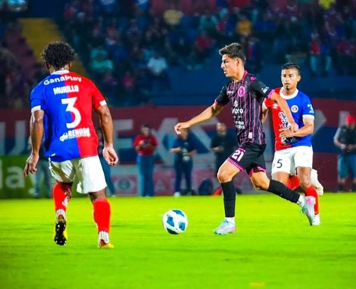 Perdió Firpo el último invicto del Torneo Apertura 2025