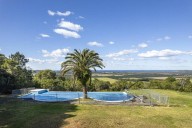 Listed for $4.6 million, is this Australia's most expensive swimming pool?