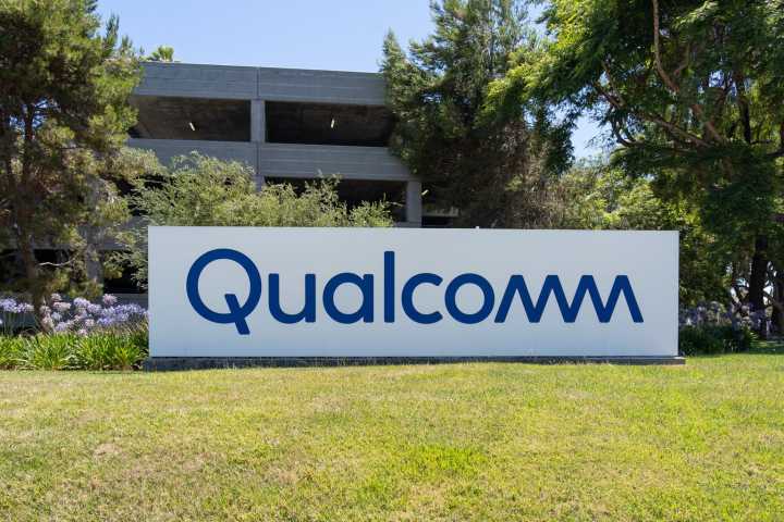 Qualcomm: How Non-Handset Revenue Changes Everything (NASDAQ:QCOM)
