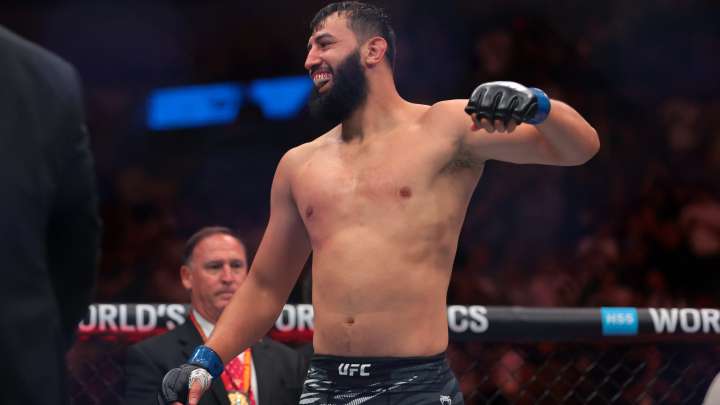 Ulberg vs. Reyes odds, picks and predictions