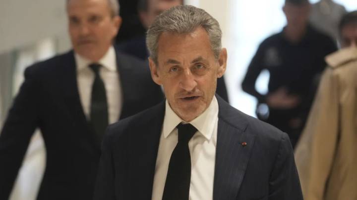 Condenan a cinco de años de cárcel al ex presidente francés, Nicolas Sarkozy