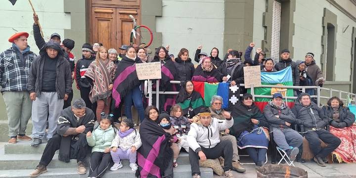 La Justicia de Neuquén archivó la denuncia contra los fiscales que autorizaron el desalojo de mapuches