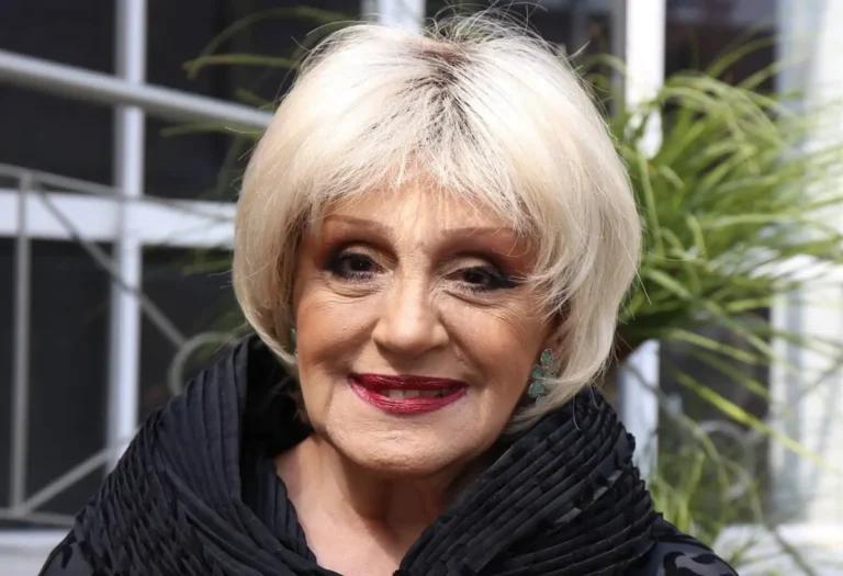 Anel Noreña es hospitalizada de emergencia tras un conato de infarto cerebral