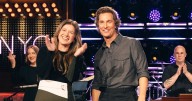 Matthew McConaughey Joins Kelly Clarkson for Impromptu Performance