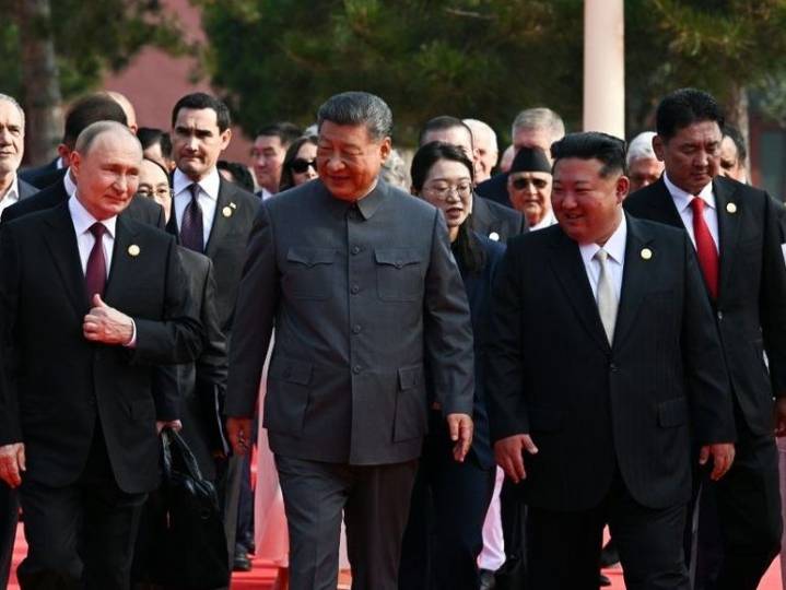 Open mic catches Putin, Xi discussing immortality