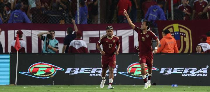Error de Kevin Mier y gol de Josef Martínez: Venezuela le gana 2