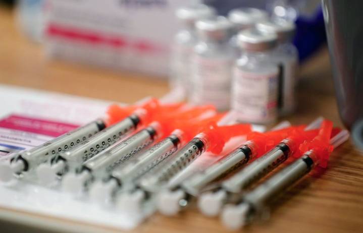 How WA is getting over new bumps in COVID vaccine rollout