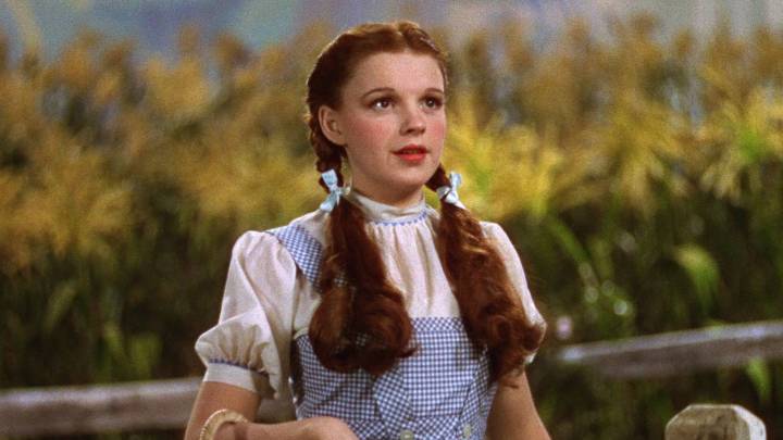 Elaine Merk Binder, Munchkin Actress in The Wizard of Oz, Passes Away at 94