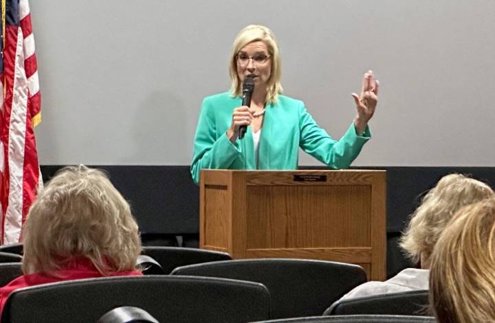 GOP congresswoman joins 2026 Iowa Senate race after Sen. Joni Ernst confirms she won't run