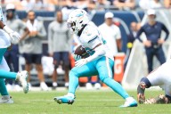 Dolphins Receive Encouraging Update on De'Von Achane's Week 1 Status
