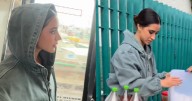 Tammy Parra lleva comida a las familias de víctimas por explosión en Iztapalapa y desata críticas