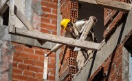 La UIA advierte un freno en construcción, textil, calzado, cemento y metalmecánica