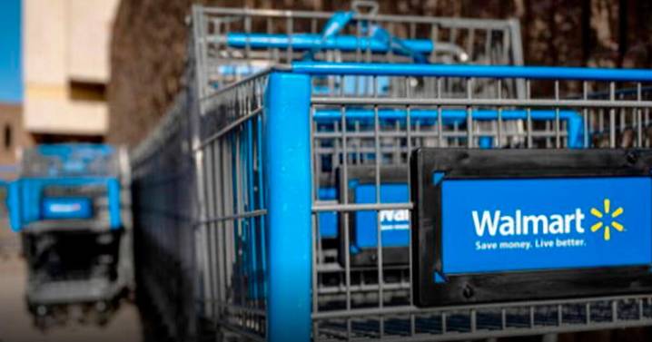 Pánico en Walmart: reportan ARRESTO inmediato de delincuente tras robo de zapatos en tienda y hallazgo de sustancias