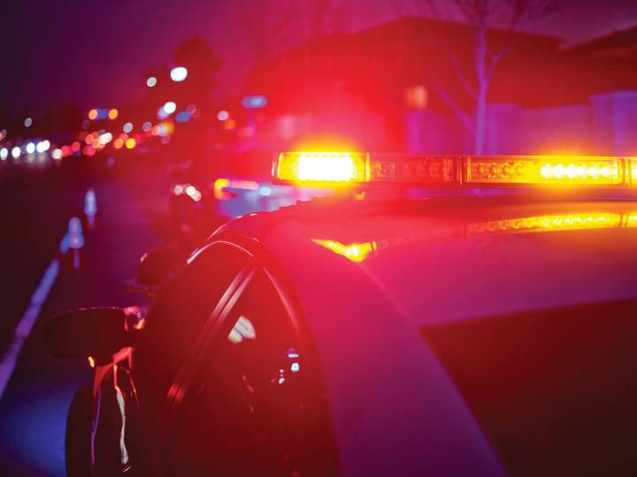 Police search for suspect in stabbing of Mesa woman, 2 daughters