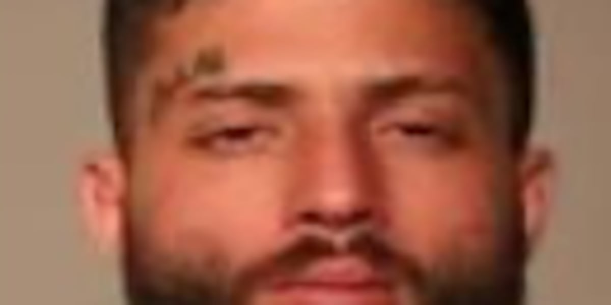 Man arrested for drugs after police chase in Meriden