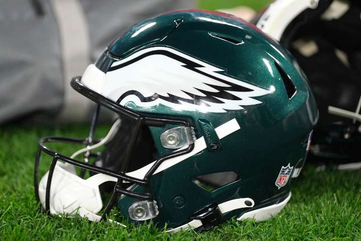 Eagles' Azeez Ojulari faces uncertain future after Week 1 inactive status