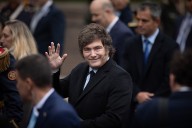 Milei convoca a gobernadores a mesa de diálogo tras derrota en elecciones en Argentina