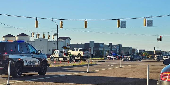 Multi-vehicle crash in northern Colorado Springs temporarily closes busy road