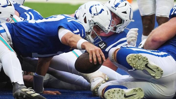 LIVE GAME BLOG | Indianapolis Colts lead Miami Dolphins 3-0 so far in season opener