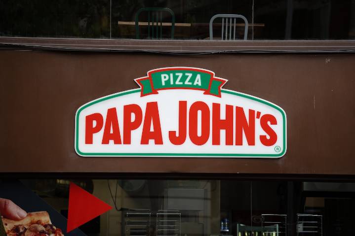 Major pizza chain to give out free croissant pizza on Sept. 10
