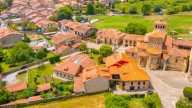 La razón por la que miles de personas están obsesionadas con los pueblos de Cantabria