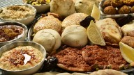 Cuál es el restaurante de cocina árabe sefaradí ubicado en el centro porteño