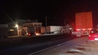 Auto se estrelló con tráiler en la Toluca