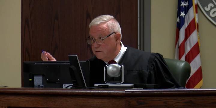 Charleston County magistrate judge suspended by SC Supreme Court