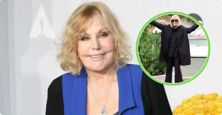 Kim Novak Makes Super Rare Appearance At 92 For Lifetime Achievement Honor