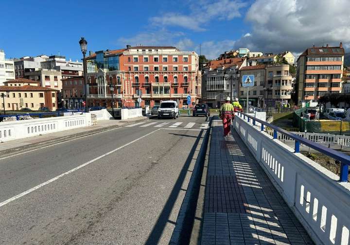 El puente de Ribadesella se cerrará desde febrero al verano, salvo en Semana Santa